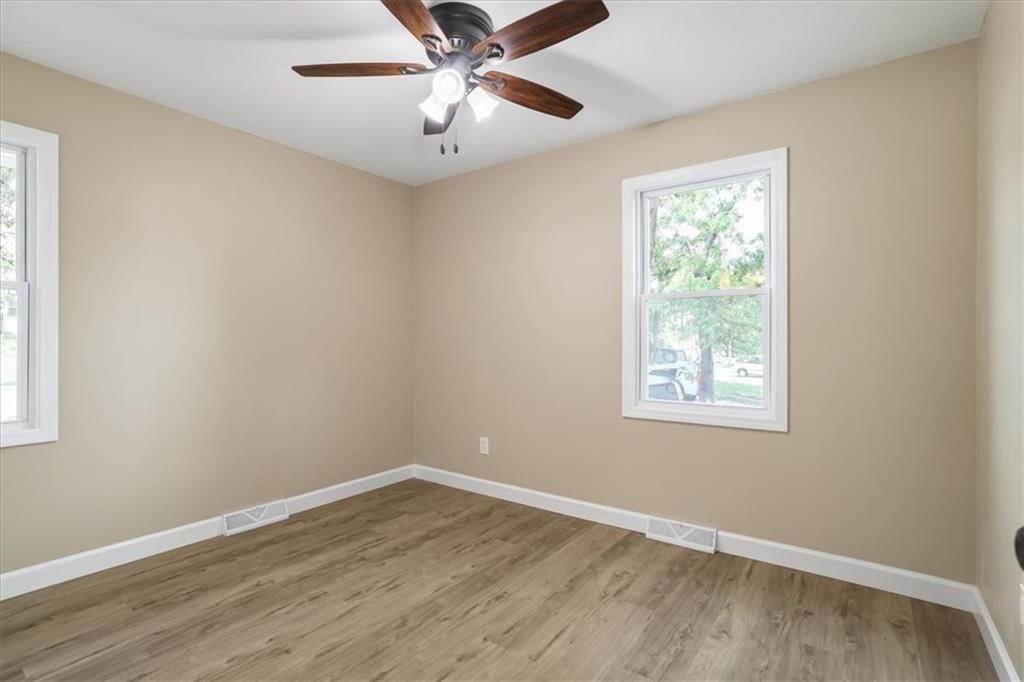 106 Baldwin Street — photo 13