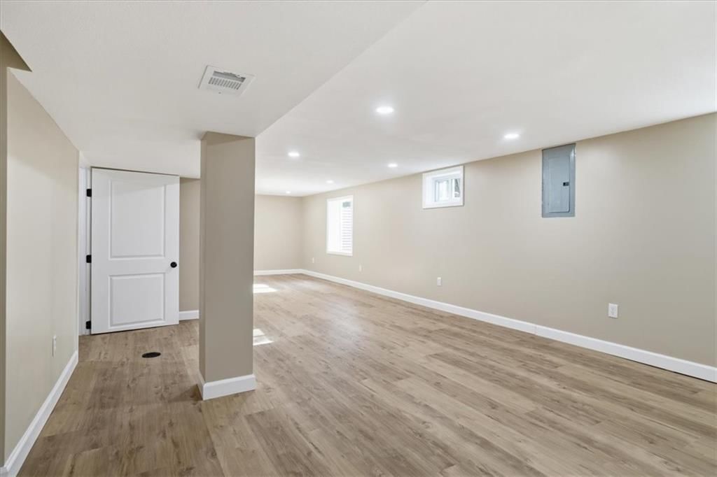 106 Baldwin Street — photo 16
