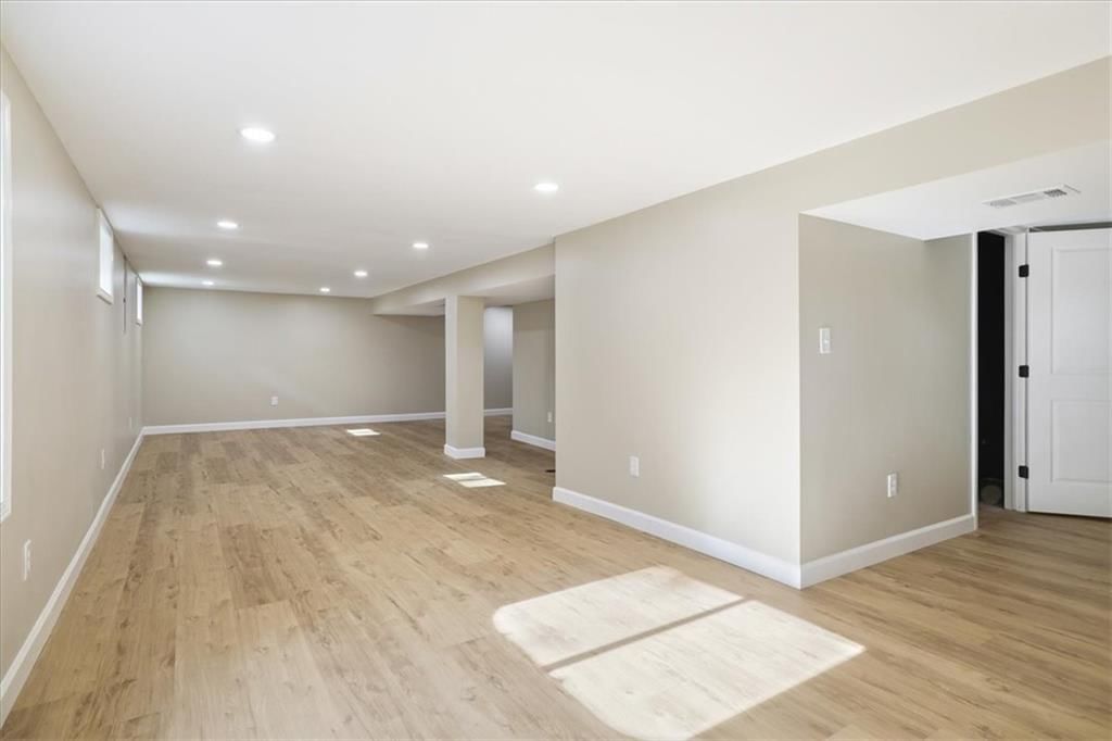 106 Baldwin Street — photo 18