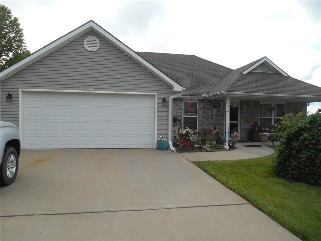 516 Dolinger Court — photo 2