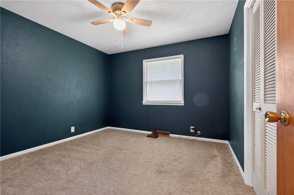 504 Sunset Circle — photo 15