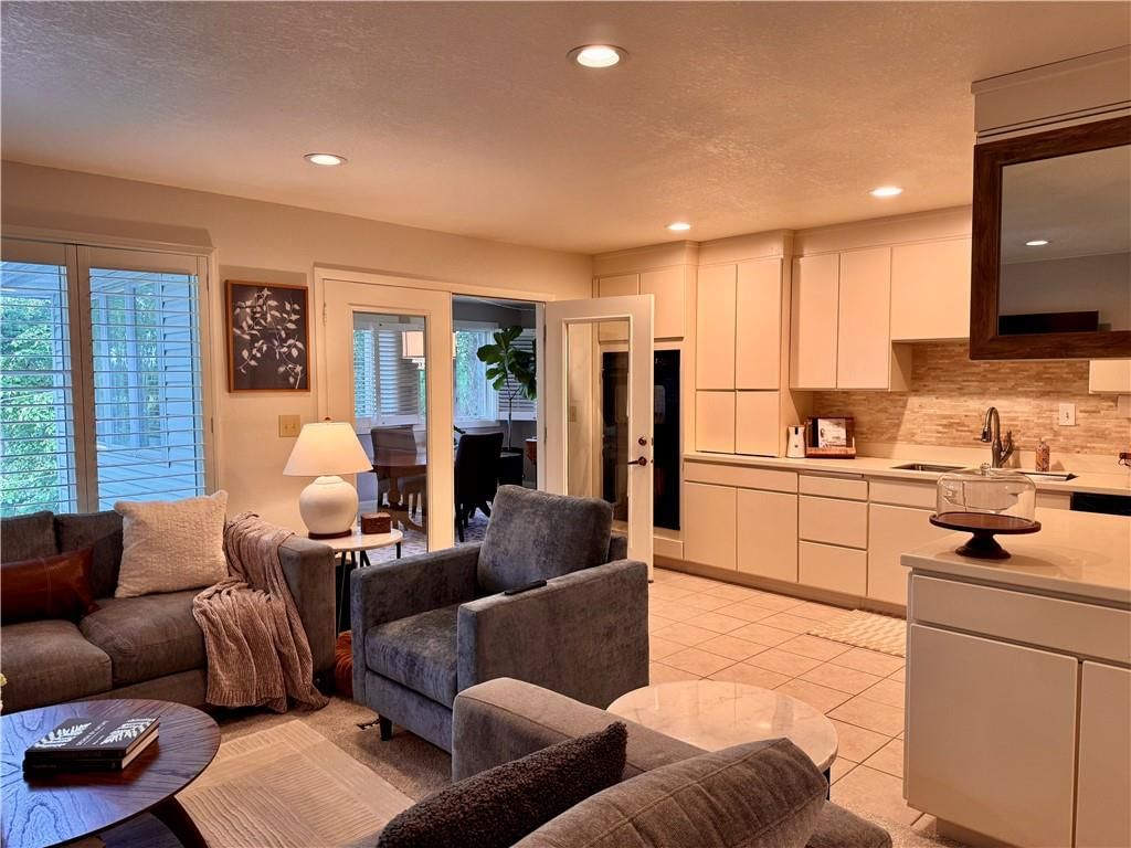 538 Prospect Street — photo 3