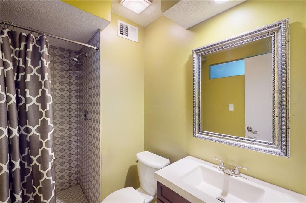 12204 Charlotte Street — photo 23