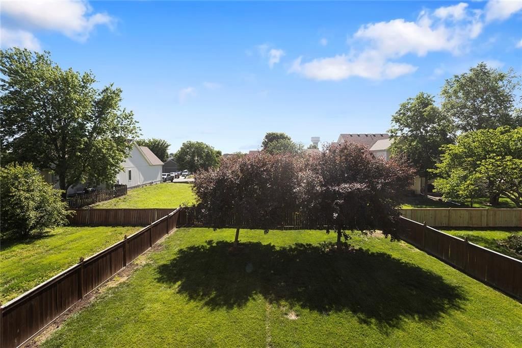 1321 N 158th Court — photo 33