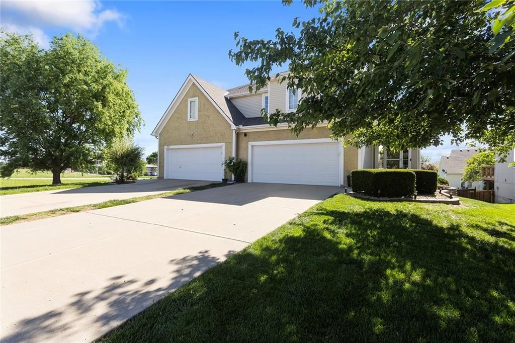 1321 N 158th Court — photo 41