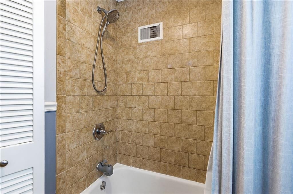 9529 Eby Street — photo 22