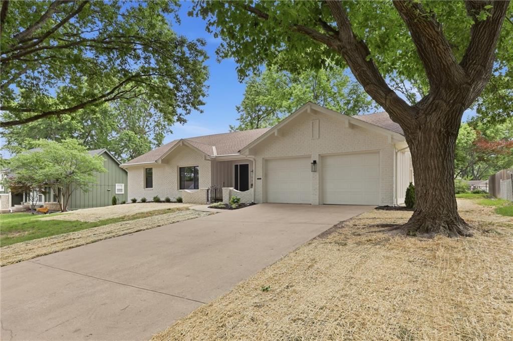 7523 W 98th Terrace — photo 4