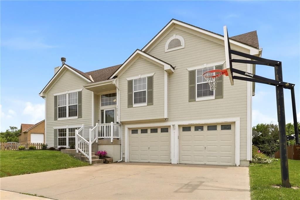 14648 LaQuinta Drive — photo 3