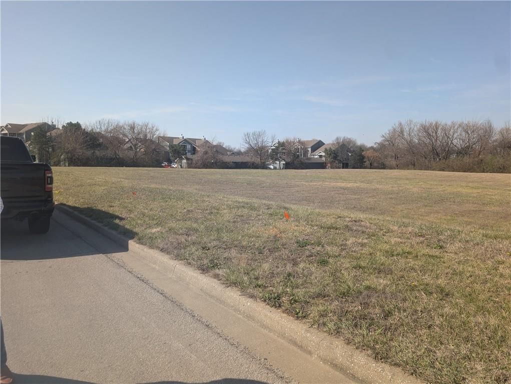 129th & Somerset Terrace — photo 4
