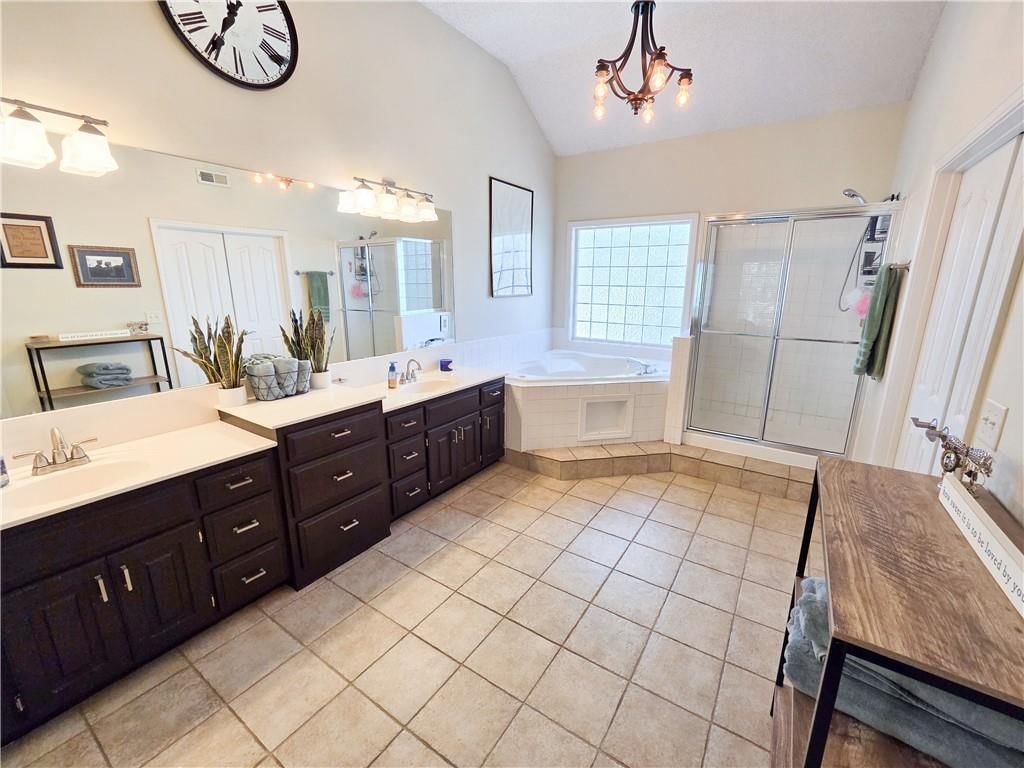5320 Round Prairie Street — photo 16