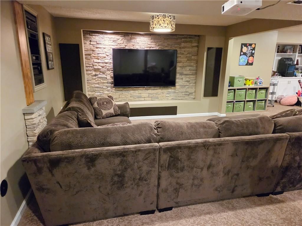 5320 Round Prairie Street — photo 27