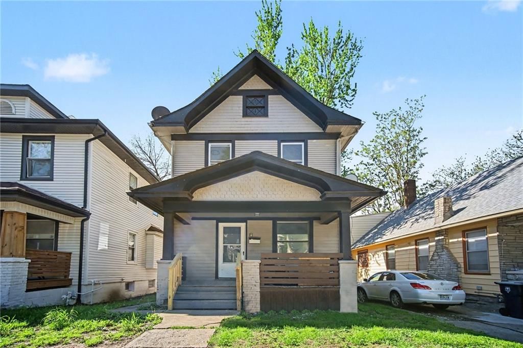 5243 Lyon Avenue — photo 2