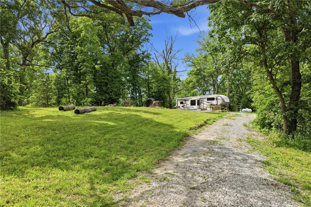 5525 Pigeon Hill Road SE — photo 3