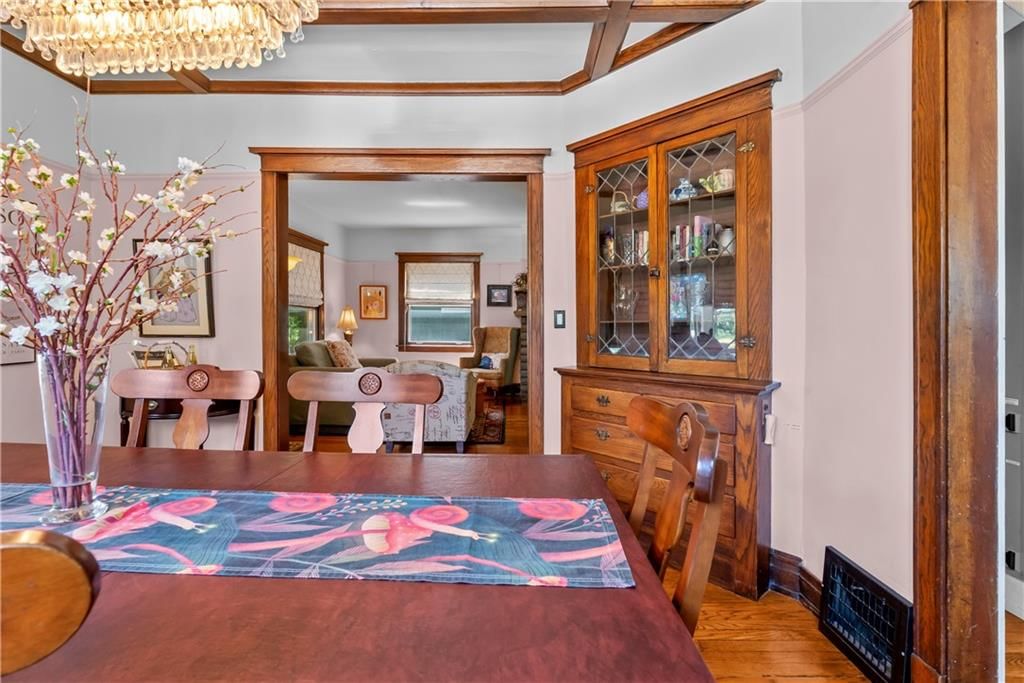 4218 Greenwood Place — photo 11