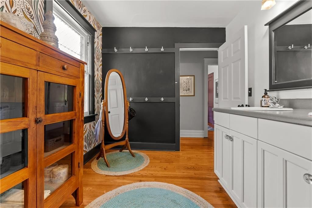 4218 Greenwood Place — photo 24