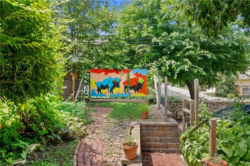 4218 Greenwood Place — photo 45