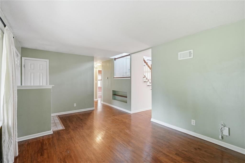 4745 W 61st Terrace — photo 6