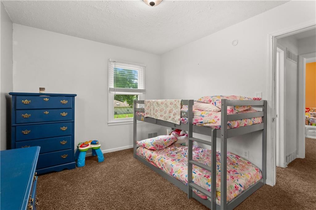 2522 Queen Ridge Drive — photo 11