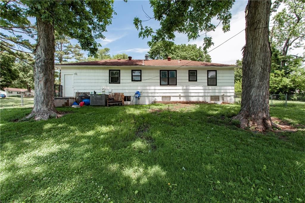 2522 Queen Ridge Drive — photo 13