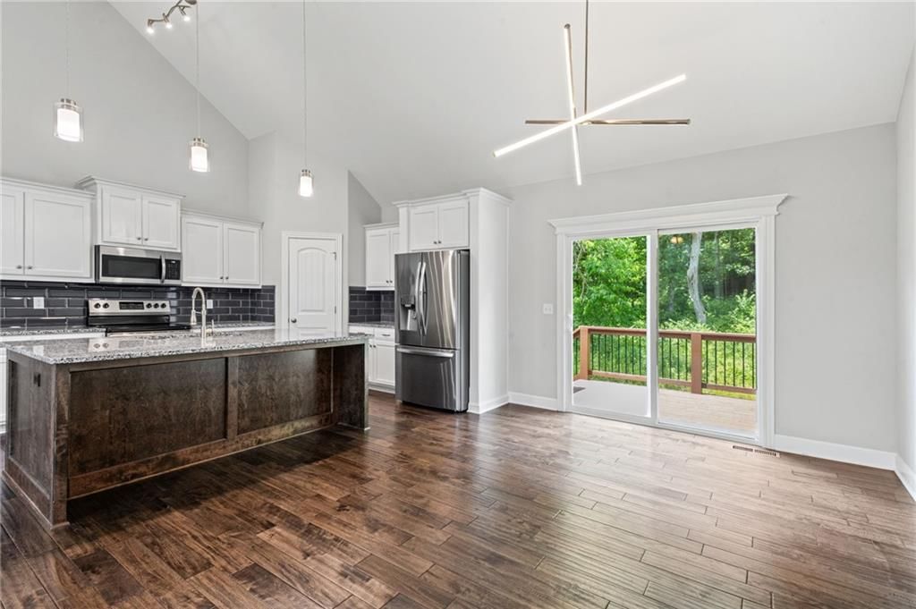 5076 NW Timberline Drive — photo 8