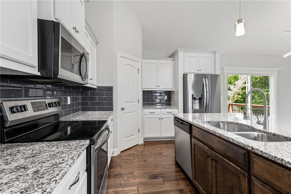 5076 NW Timberline Drive — photo 14