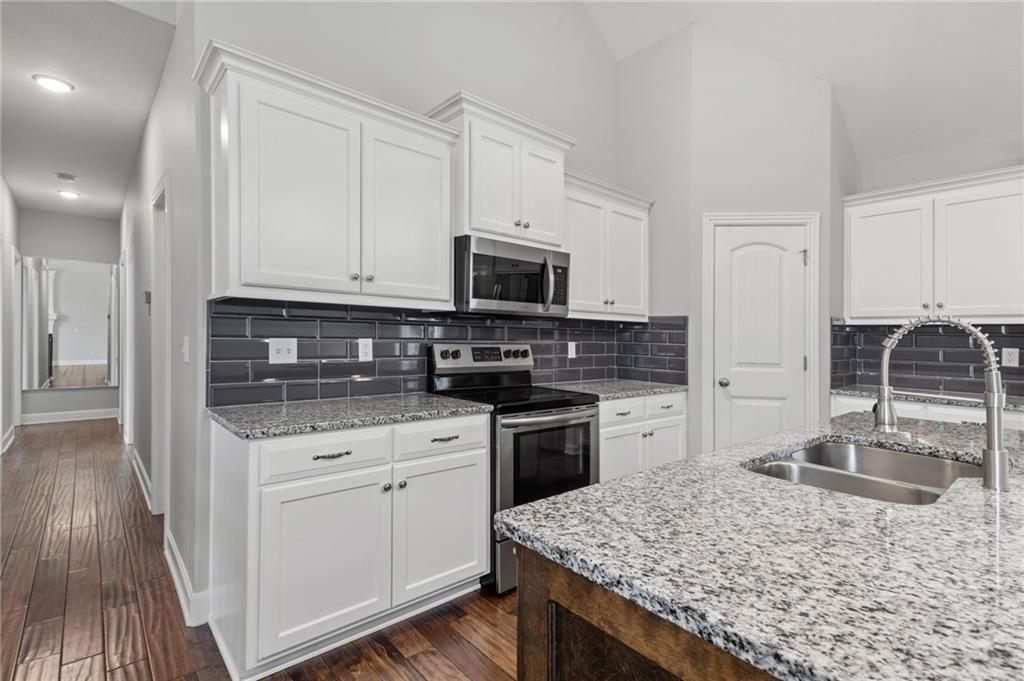 5076 NW Timberline Drive — photo 15