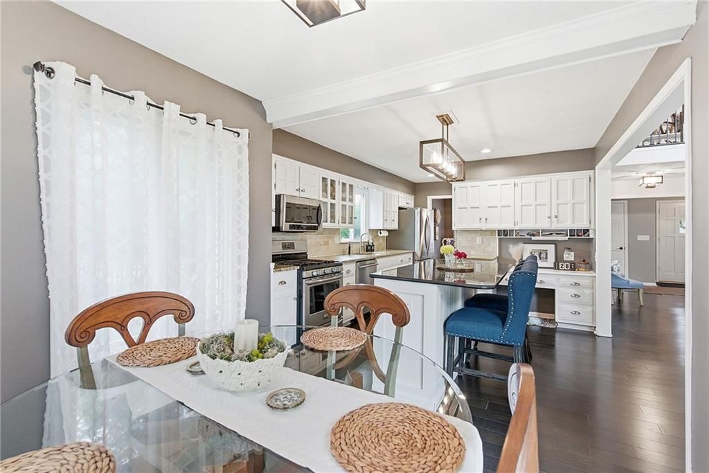 2229 W 121st Street — photo 14