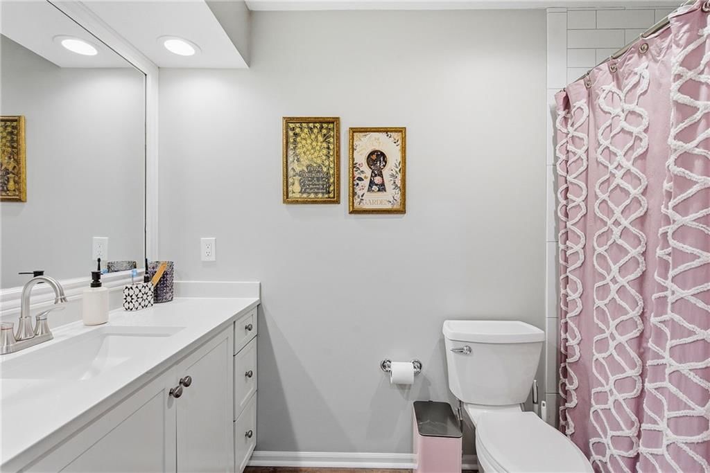 2229 W 121st Street — photo 23
