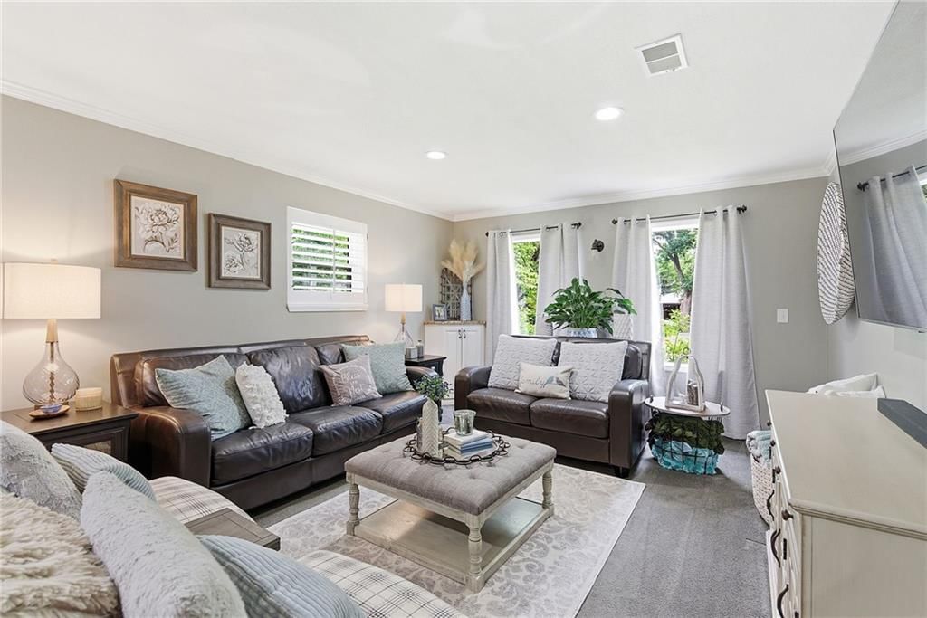 2229 W 121st Street — photo 31