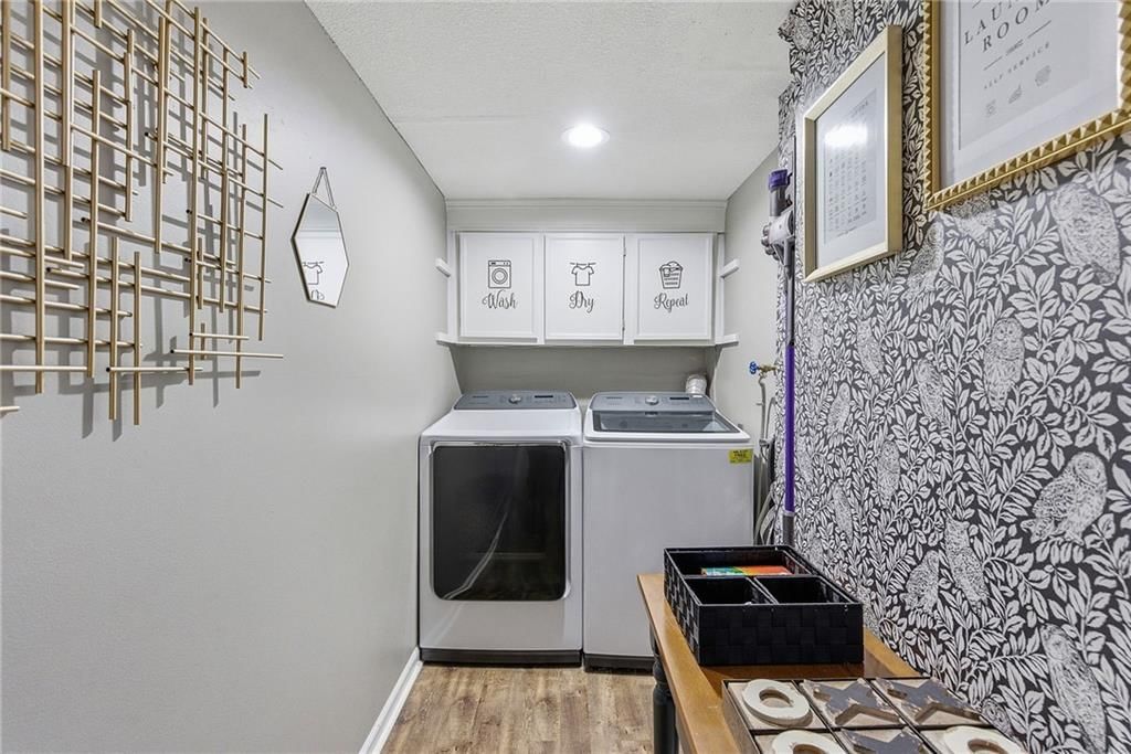 2229 W 121st Street — photo 38