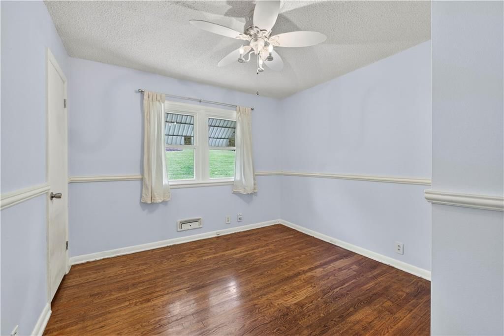 3940 N Grand Avenue — photo 20