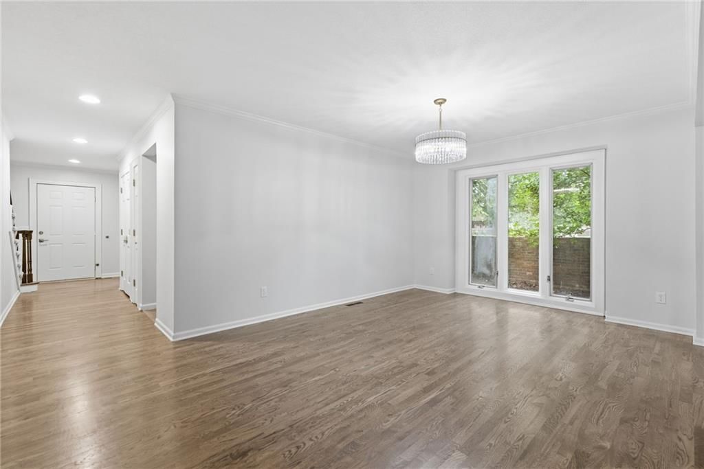 5204 W 112TH Street — photo 10