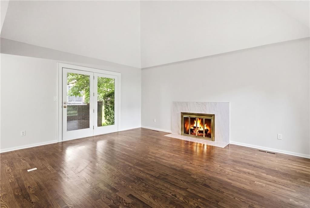 5204 W 112TH Street — photo 13