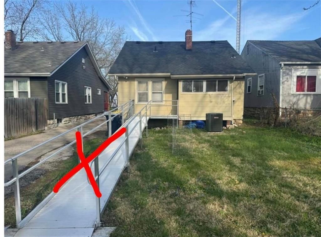 2206 Oakley Avenue — photo 10