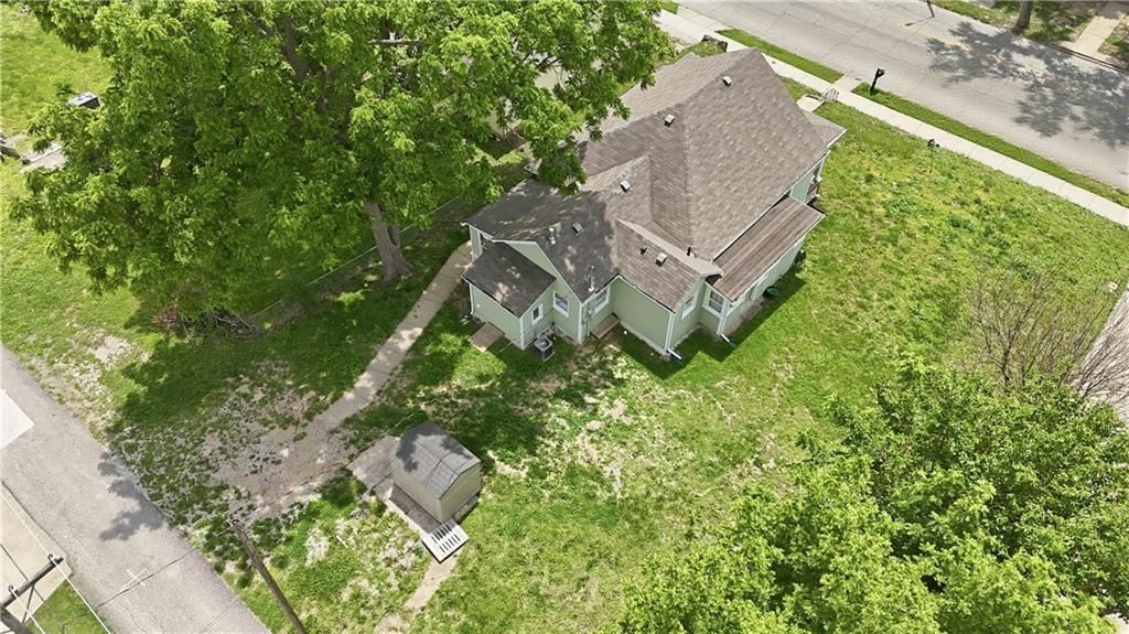 1328 Spruce Street — photo 23