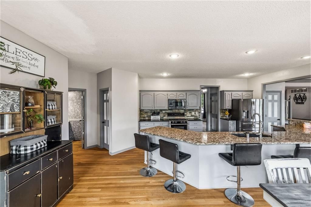 14105 W 115th Street — photo 16
