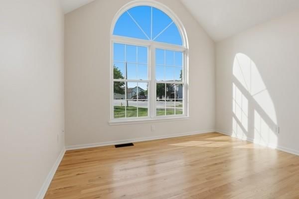 329 SE Chelsea Lane — photo 7