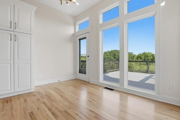 329 SE Chelsea Lane — photo 10