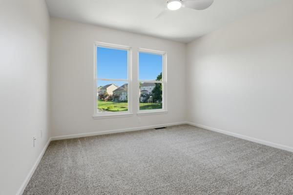 329 SE Chelsea Lane — photo 32