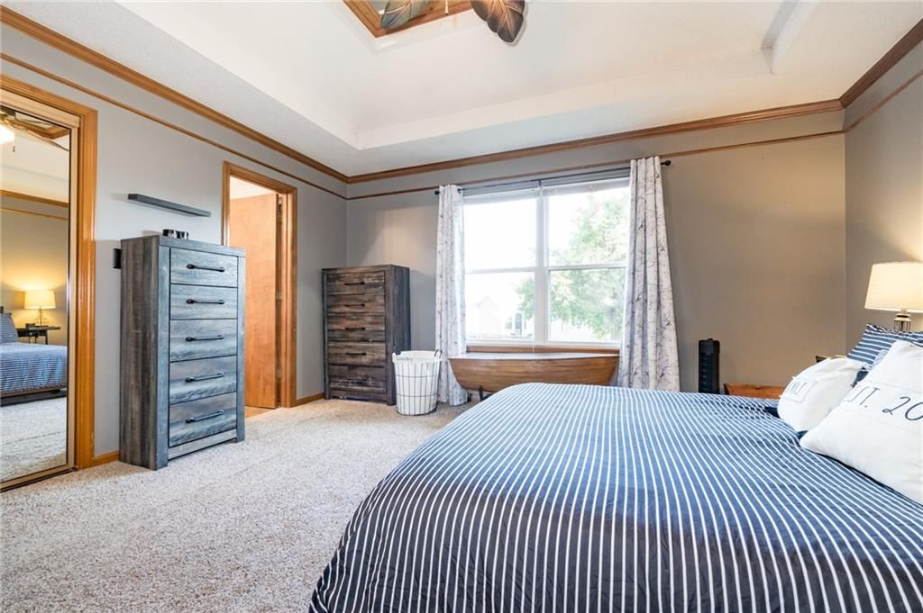 1306 HUNTINGTON Circle — photo 22