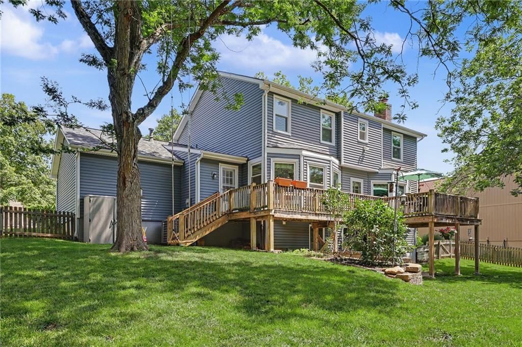 905 W 120 Terrace — photo 6