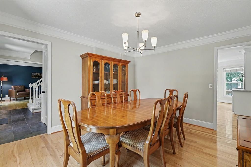 905 W 120 Terrace — photo 18