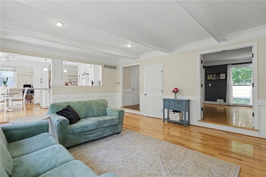 905 W 120 Terrace — photo 24