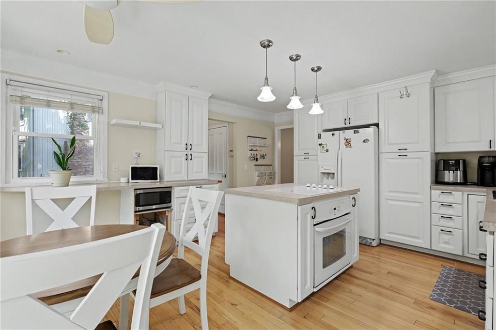 905 W 120 Terrace — photo 27