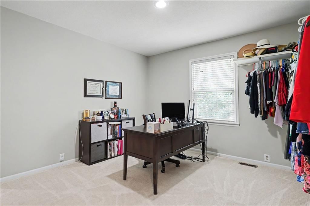 905 W 120 Terrace — photo 36