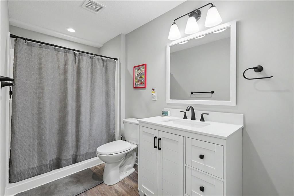905 W 120 Terrace — photo 51