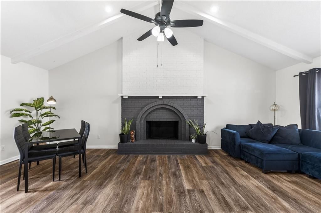 2916 Sweet Briar Drive — photo 4