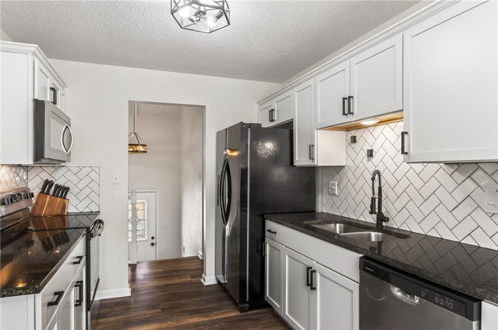 2916 Sweet Briar Drive — photo 10