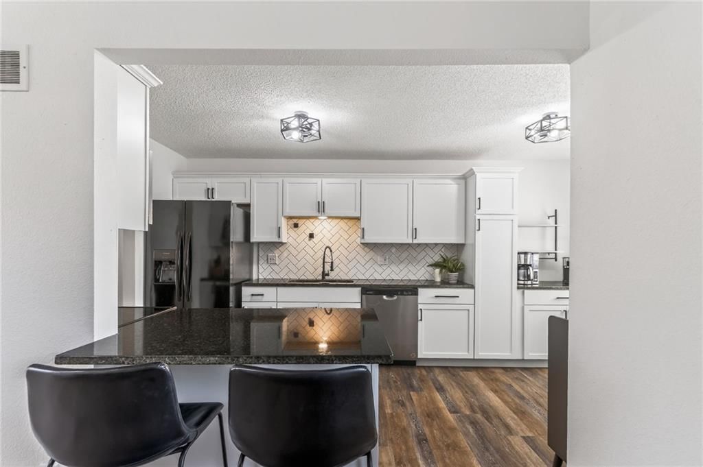 2916 Sweet Briar Drive — photo 12