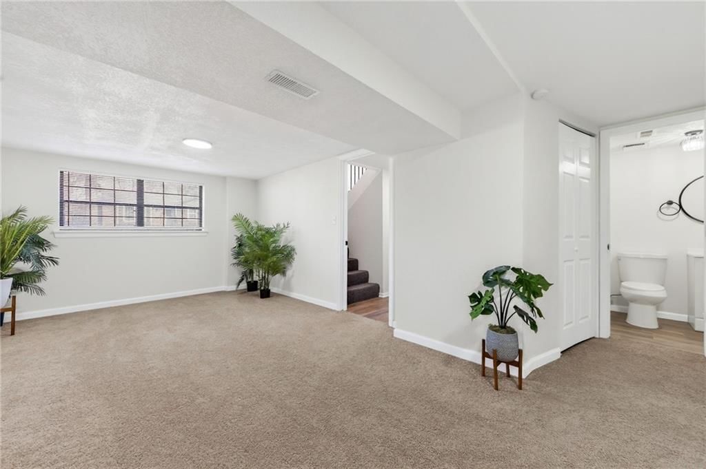 2916 Sweet Briar Drive — photo 24